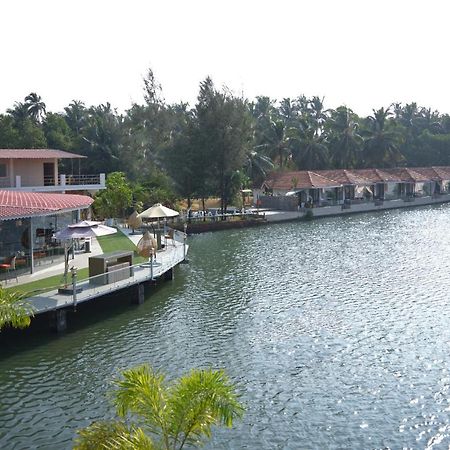 Veda5 Wellness Retreat & Spa Old Goa Bagian luar foto
