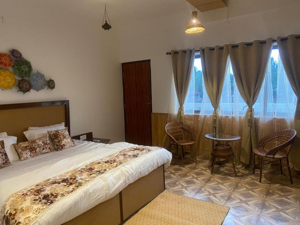 Veda5 Wellness Retreat & Spa Old Goa Bagian luar foto