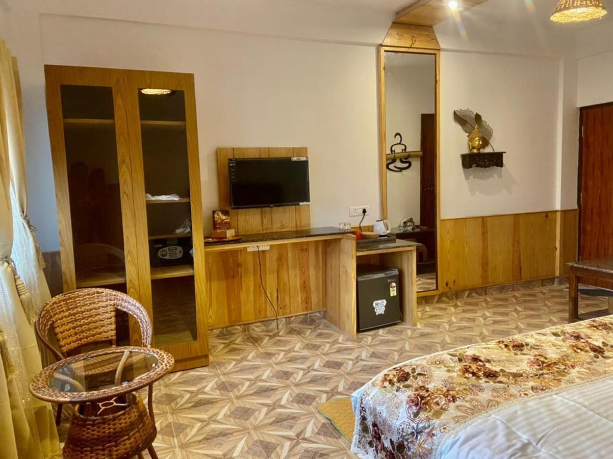 Veda5 Wellness Retreat & Spa Old Goa Bagian luar foto