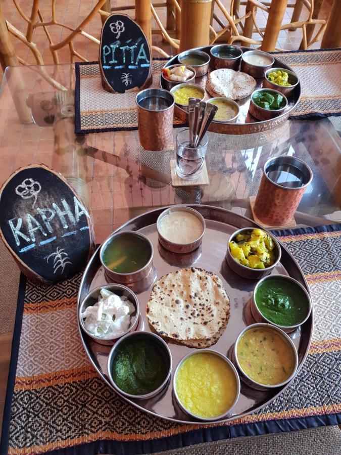 Veda5 Wellness Retreat & Spa Old Goa Bagian luar foto