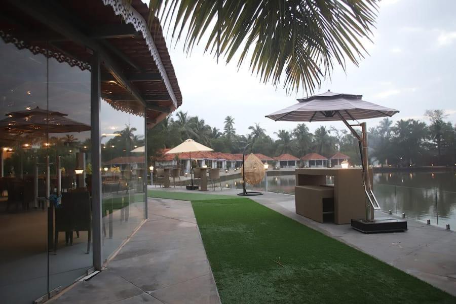 Veda5 Wellness Retreat & Spa Old Goa Bagian luar foto
